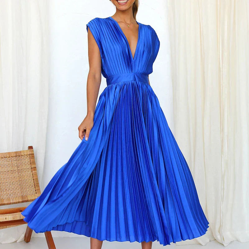 Adele - V-neck maxi dress with pleats