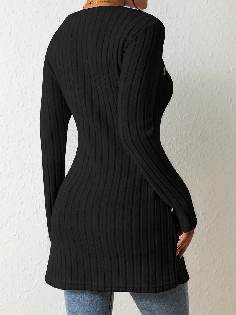 Dorle - Top with Button Fastening and Ribbed Texture