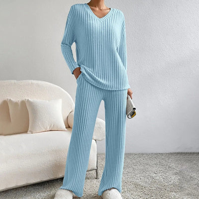 Edina – V-Neck and Knitted Pattern Two-Piece Set