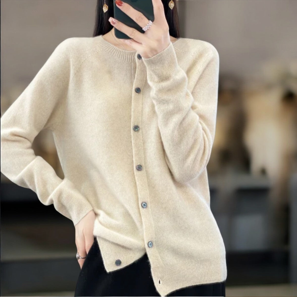 Mariana - Cosy Wool Knit Cardigan